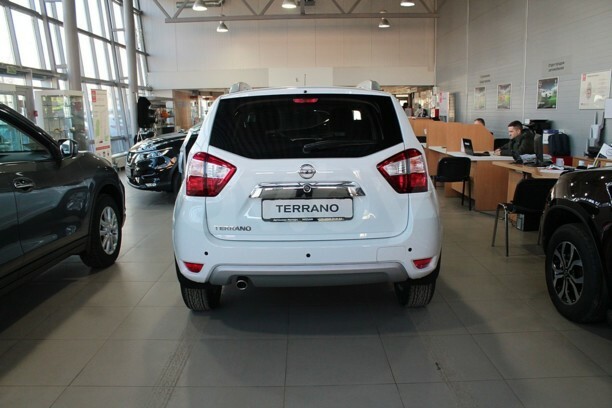 Nissan Terrano V, 5 мест, 2021 г.