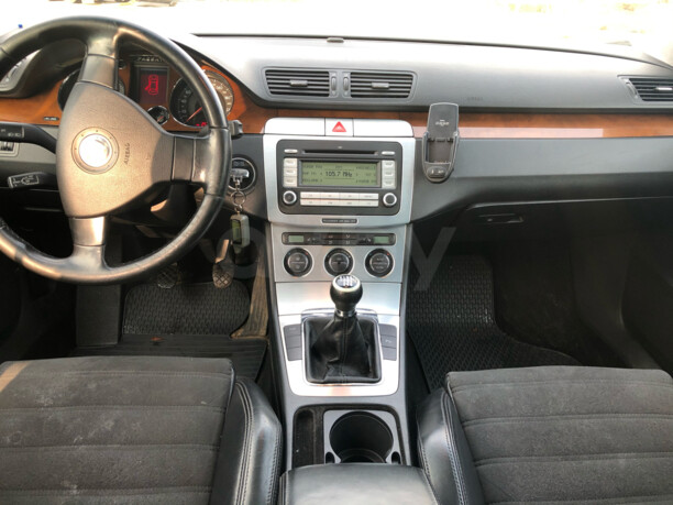 Volkswagen Passat B6, 2005 г.