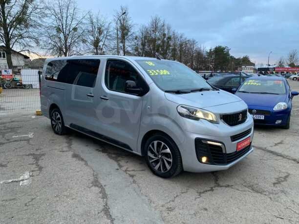 Peugeot Traveller, 7 мест, 2018 г.