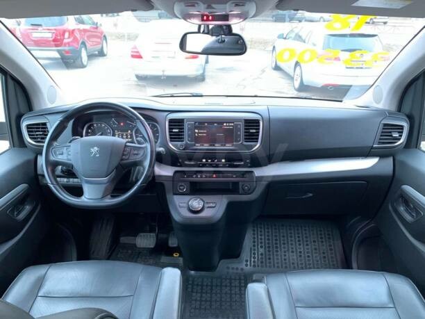 Peugeot Traveller, 7 мест, 2018 г.