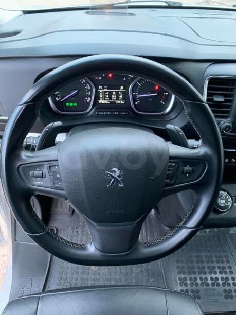 Peugeot Traveller, 7 мест, 2018 г.