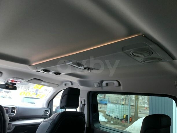 Peugeot Traveller, 7 мест, 2018 г.