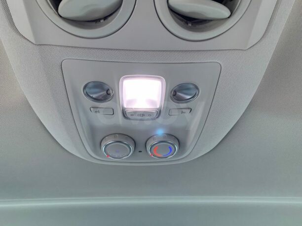 Peugeot Traveller, 7 мест, 2018 г.