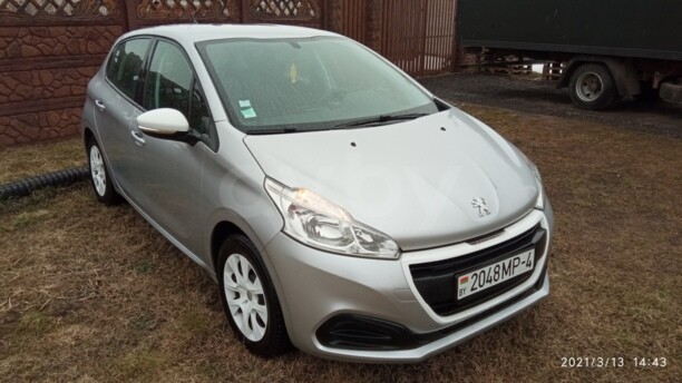 Peugeot 208 I · Рестайлинг, 2015 г.