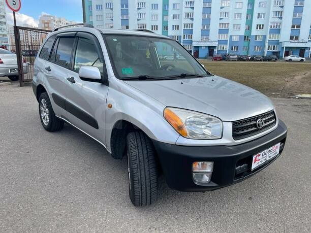Toyota RAV4 II (XA20), 5 мест, 2001 г.