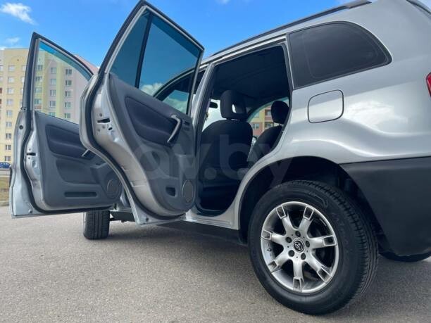 Toyota RAV4 II (XA20), 5 мест, 2001 г.
