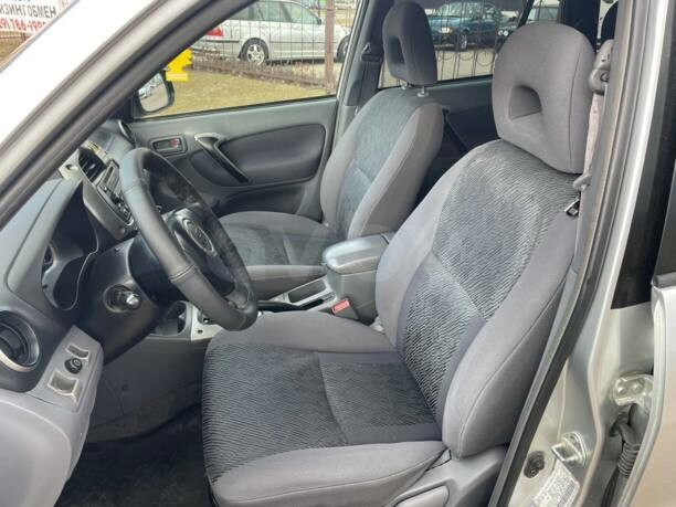 Toyota RAV4 II (XA20), 5 мест, 2001 г.