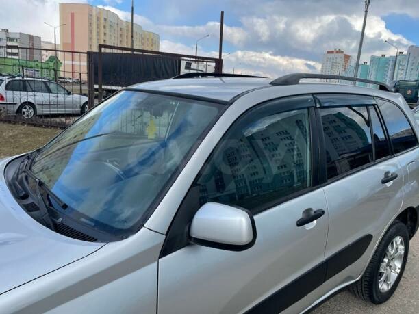 Toyota RAV4 II (XA20), 5 мест, 2001 г.