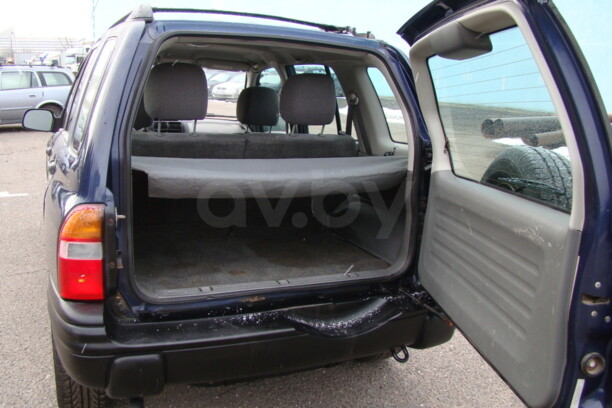 Chevrolet Tracker II, 2001 г.