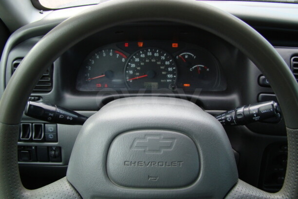 Chevrolet Tracker II, 2001 г.