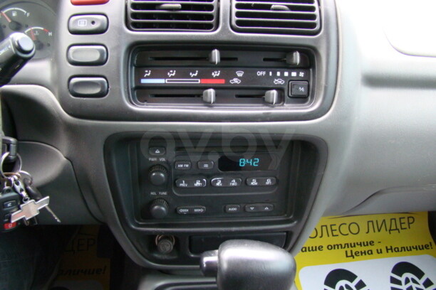 Chevrolet Tracker II, 2001 г.