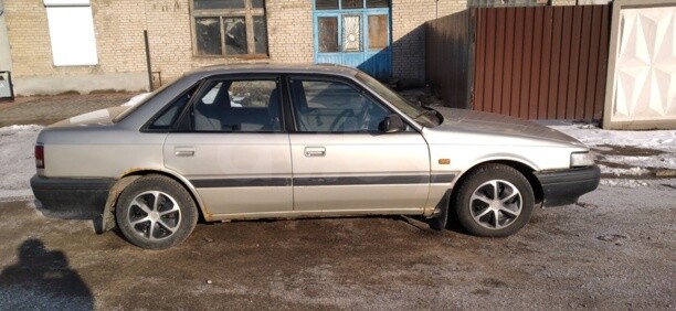 Mazda 626 III, 1989 г.