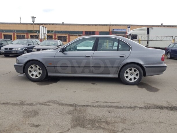 BMW 5 серия E39, 2000 г.