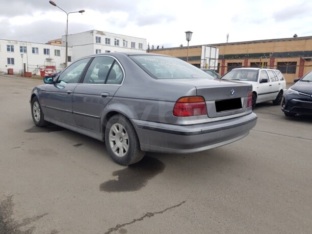 BMW 5 серия E39, 2000 г.