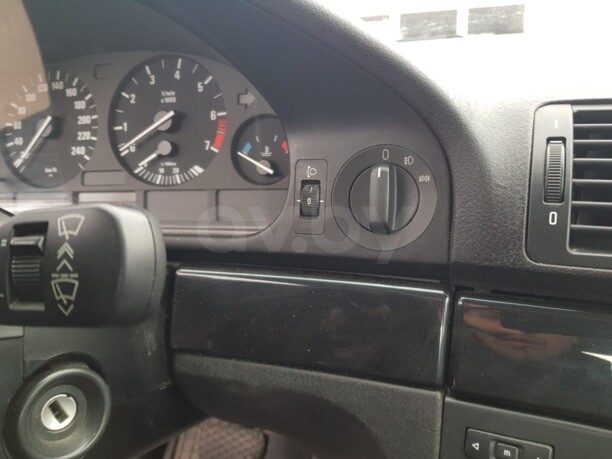 BMW 5 серия E39, 2000 г.
