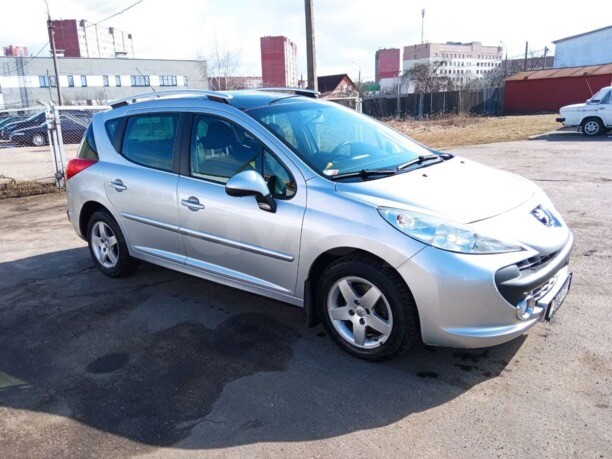 Peugeot 207 I · Рестайлинг, 2009 г.