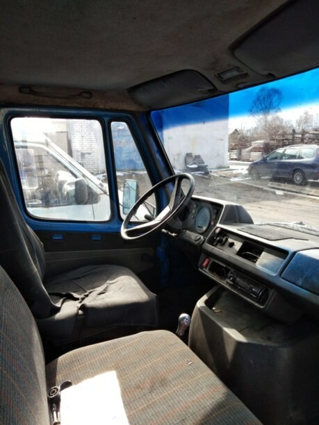 Mercedes Т1 207D - 410D, 1990 г.