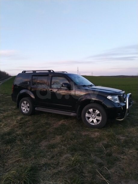 Nissan Pathfinder R51, 7 мест, 2005 г.