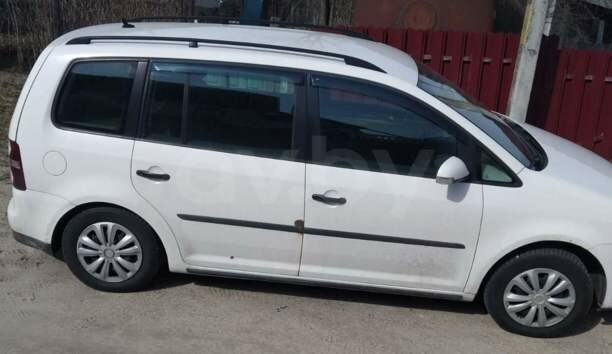 Volkswagen Touran I · Рестайлинг, 5 мест, 2009 г.