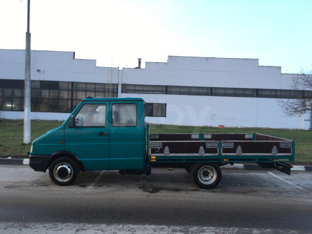 Iveco 35-10 35-8, 1995 г.