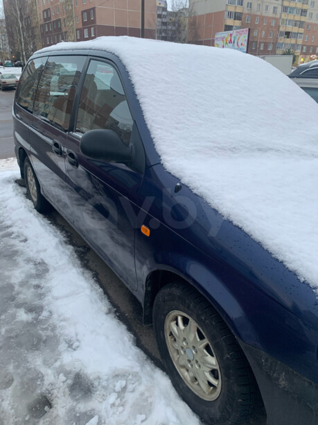 Kia Carnival I, 7 мест, 1999 г.