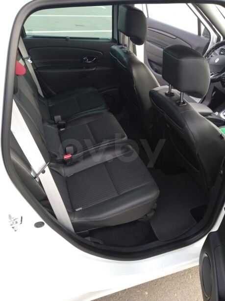 Renault Grand Scenic III · 2-й рестайлинг, 5 мест, 2014 г.