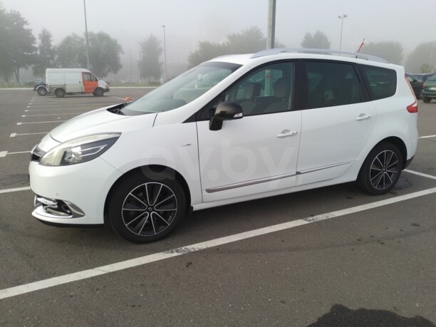 Renault Grand Scenic III · 2-й рестайлинг, 5 мест, 2014 г.