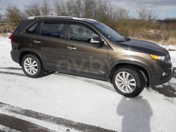 Kia Sorento II, 5 мест, 2012 г.