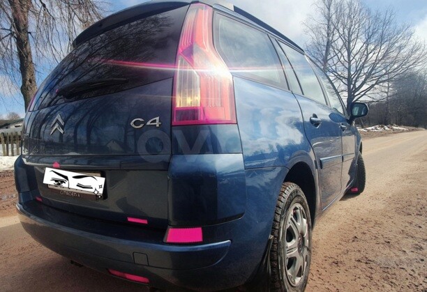 Citroen C4 Grand Picasso I, 7 мест, 2011 г.