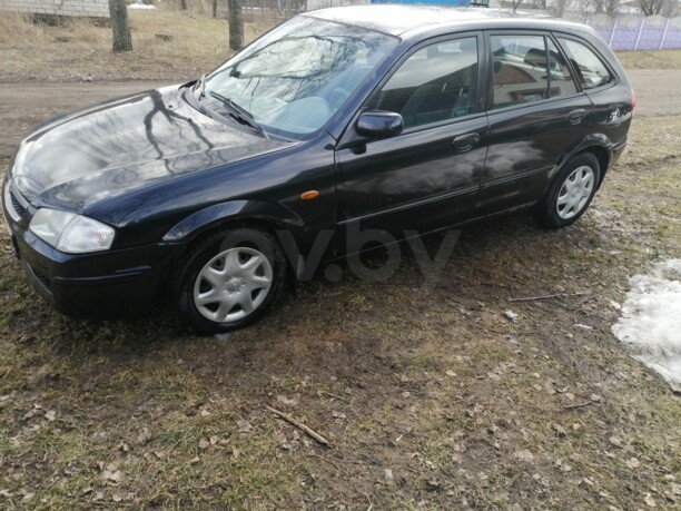 Mazda 323F, 2001 г.