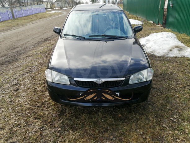 Mazda 323F, 2001 г.