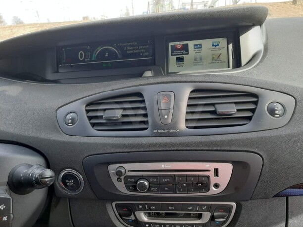 Renault Grand Scenic III · 2-й рестайлинг, 7 мест, 2013 г.