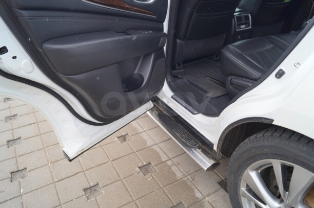 Infiniti JX, 7 мест, 2013 г.