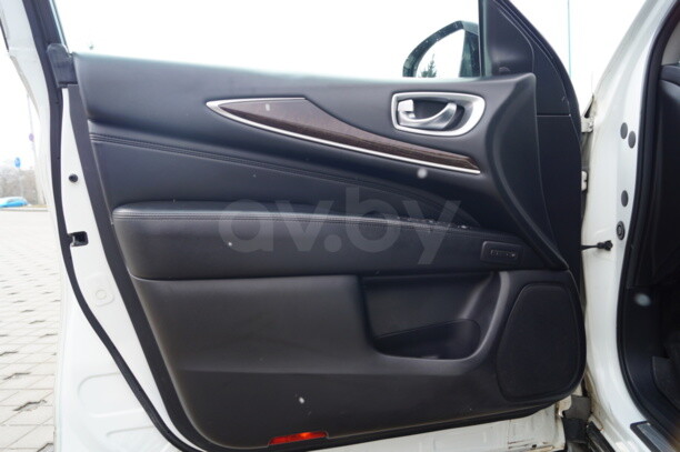 Infiniti JX, 7 мест, 2013 г.