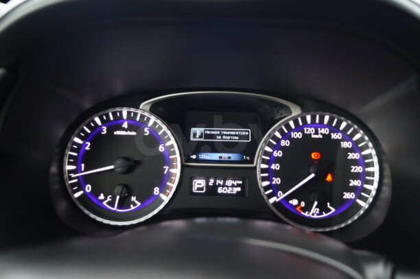Infiniti JX, 7 мест, 2013 г.