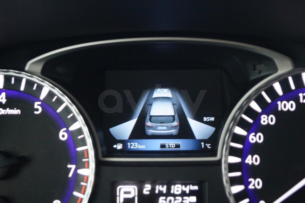 Infiniti JX, 7 мест, 2013 г.