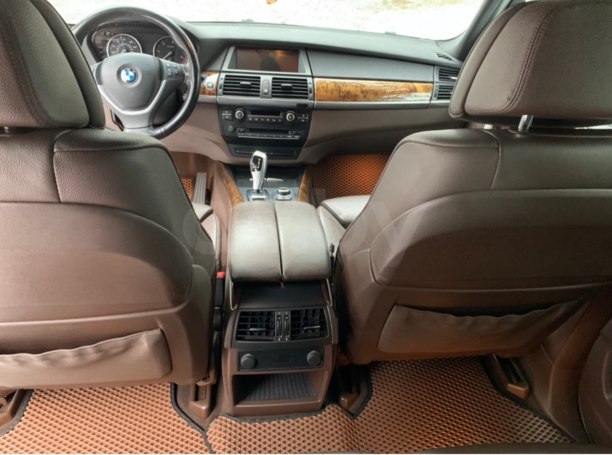 BMW X5 E70, 5 мест, 2010 г.