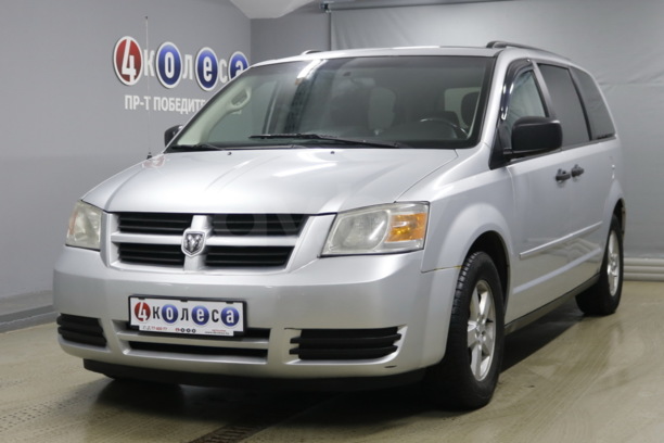 Dodge Grand Caravan V, 7 мест, 2007 г.