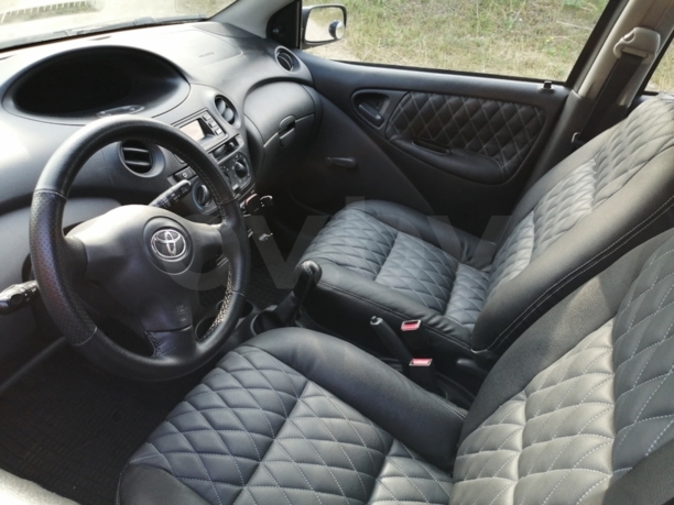 Toyota Yaris I (P1) · Рестайлинг, 2004 г.