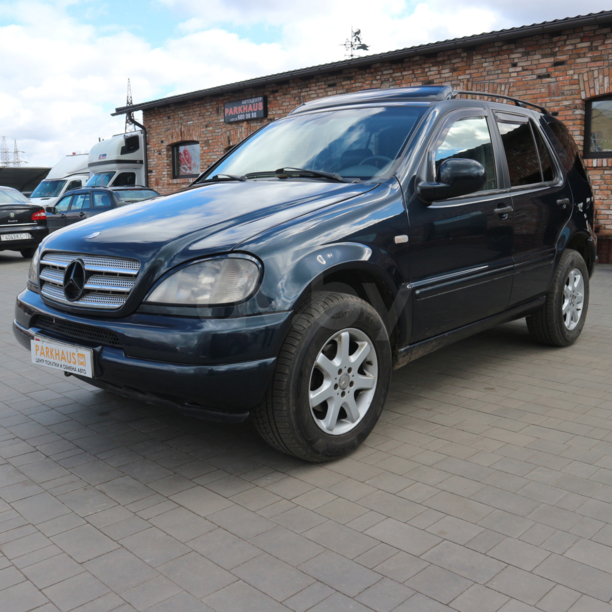 Mercedes-Benz M-Класс W163 · Рестайлинг, 5 мест, 2001 г.
