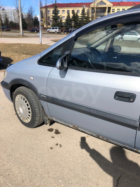 Opel Zafira A, 7 мест, 2000 г.