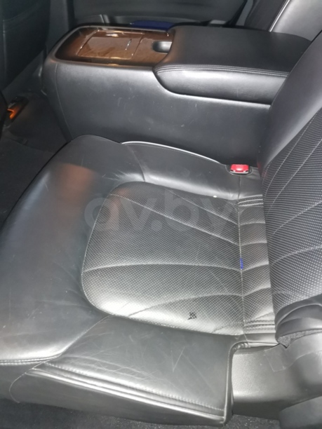 Infiniti QX56 II, 7 мест, 2011 г.