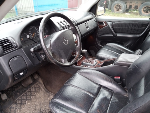 Mercedes-Benz M-Класс W163 · Рестайлинг, 5 мест, 2003 г.
