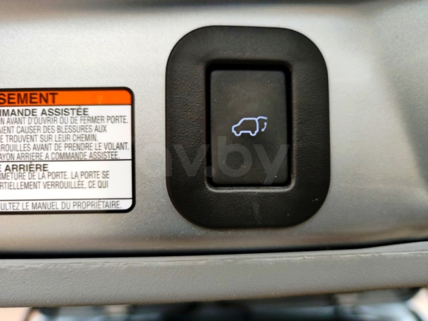 Toyota Sienna III (XL30), 7 мест, 2018 г.