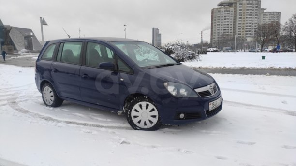 Opel Zafira B, 7 мест, 2005 г.