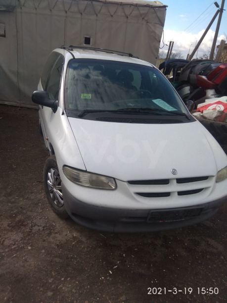 Chrysler Voyager III, 7 мест, 1998 г.