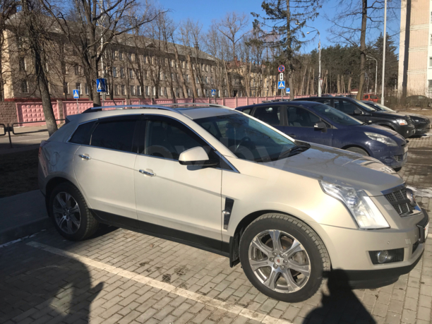 Cadillac SRX II · Рестайлинг, 5 мест, 2012 г.