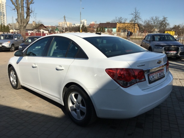 Chevrolet Cruze J300, 2011 г.
