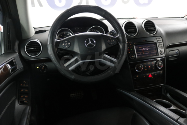 Mercedes-Benz GL-Класс X164 (Рестайлинг), 7 мест, 2010 г.