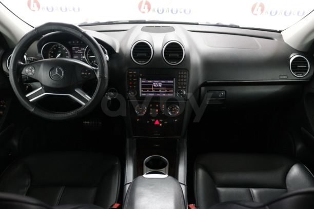 Mercedes-Benz GL-Класс X164 (Рестайлинг), 7 мест, 2010 г.